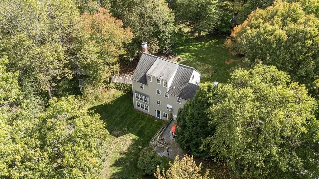 Photo of 371 Willis Road