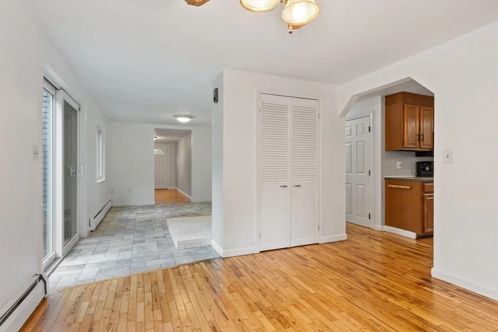 Photo of 90 Royalston Rd