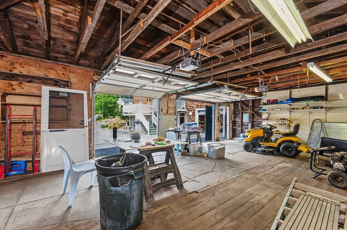 Photo of 238 Park St
