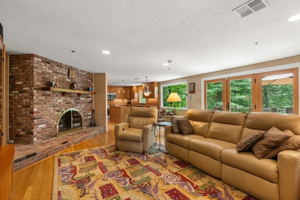 Photo of 56 Carter Dr