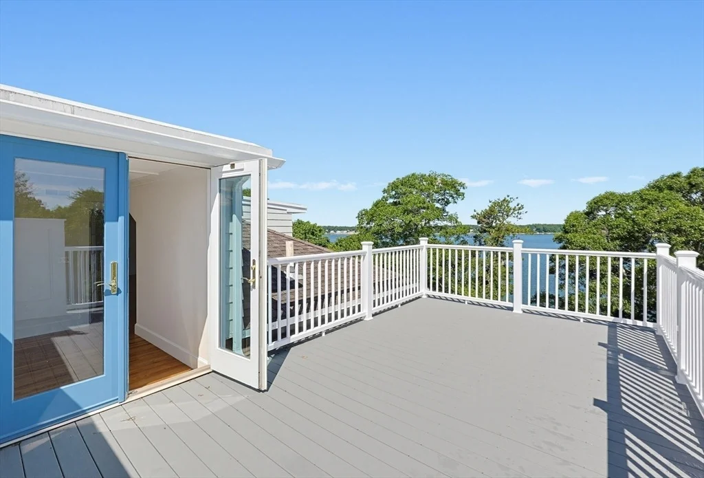Photo of 54 Arlington Dr