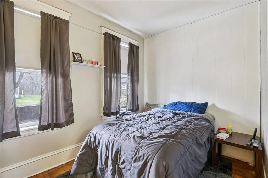 Photo of 6 Idalla Ave