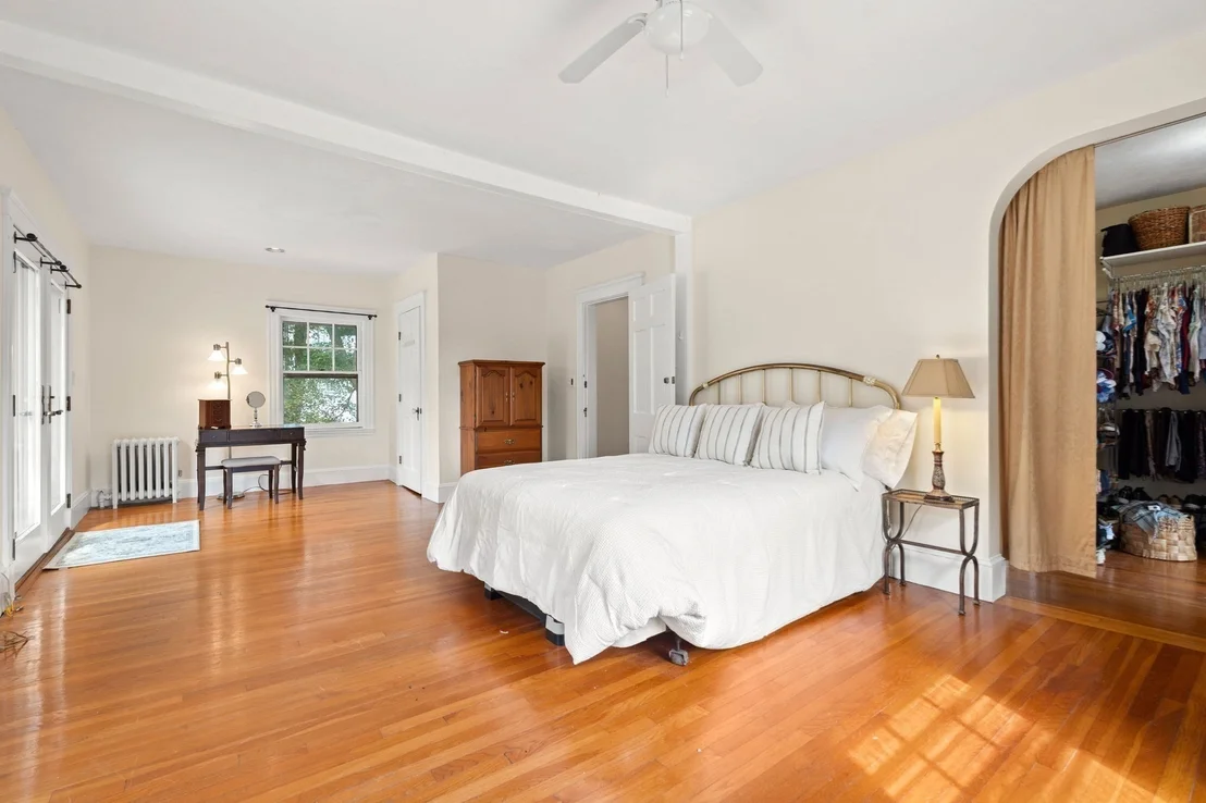 Photo of 28 Preston Beach Road