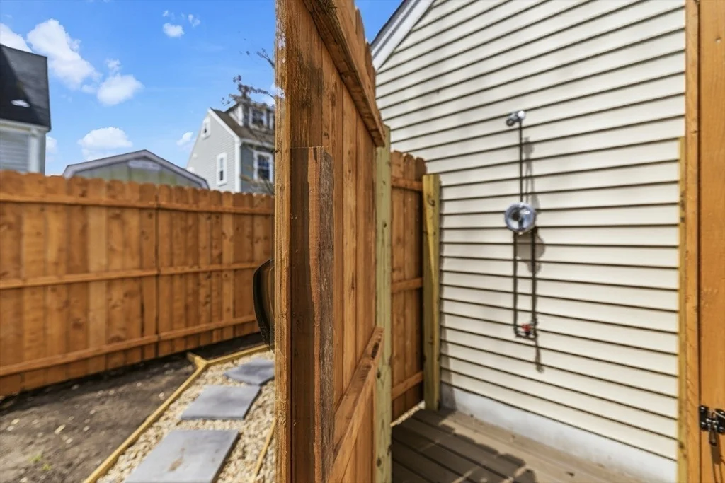 Photo of 8 Cottage St