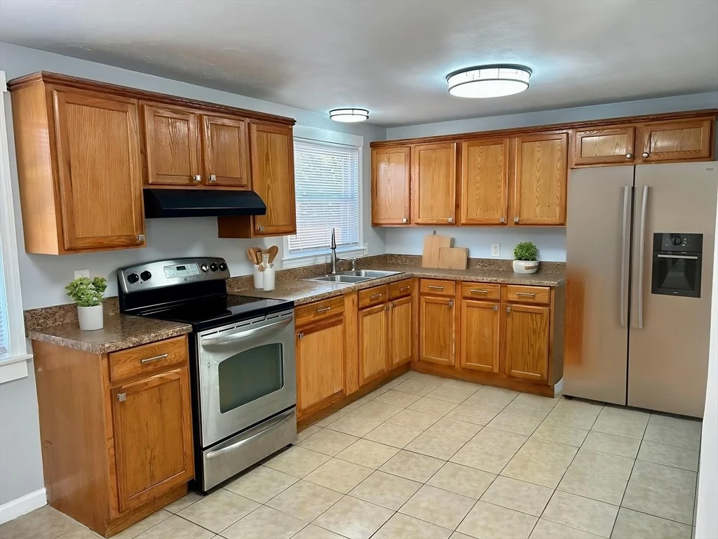 Photo of 42 Talmadge Dr