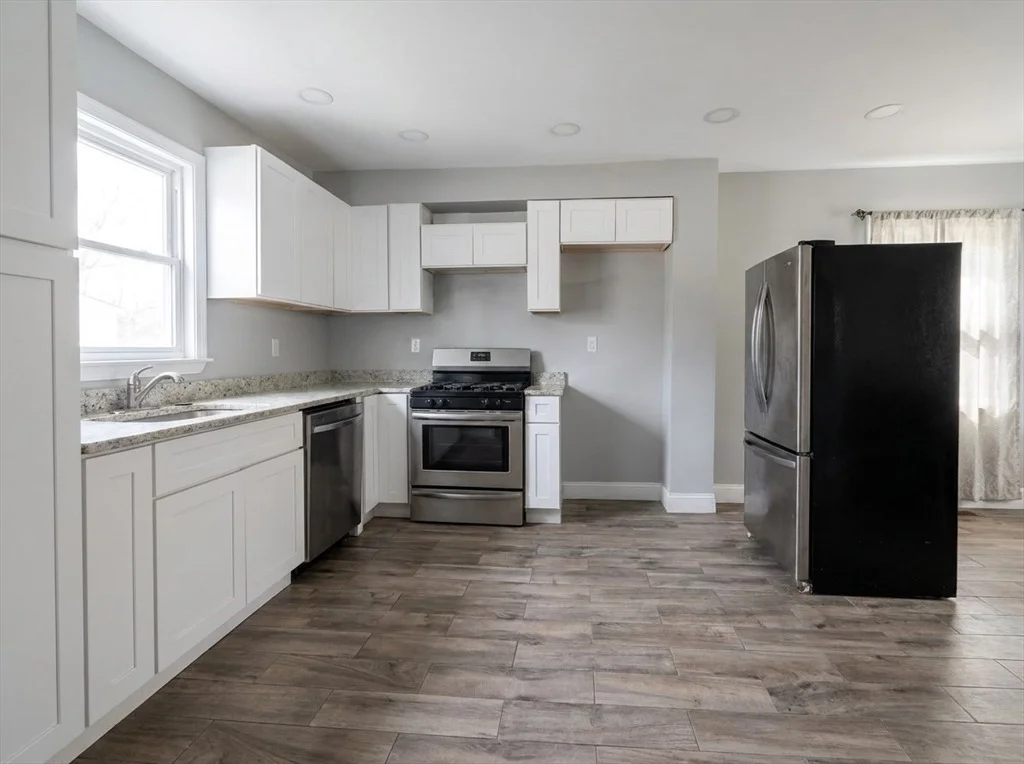 Photo of 2 Cottage Pl