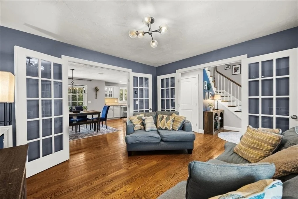 Photo of 8 Paddock Cir