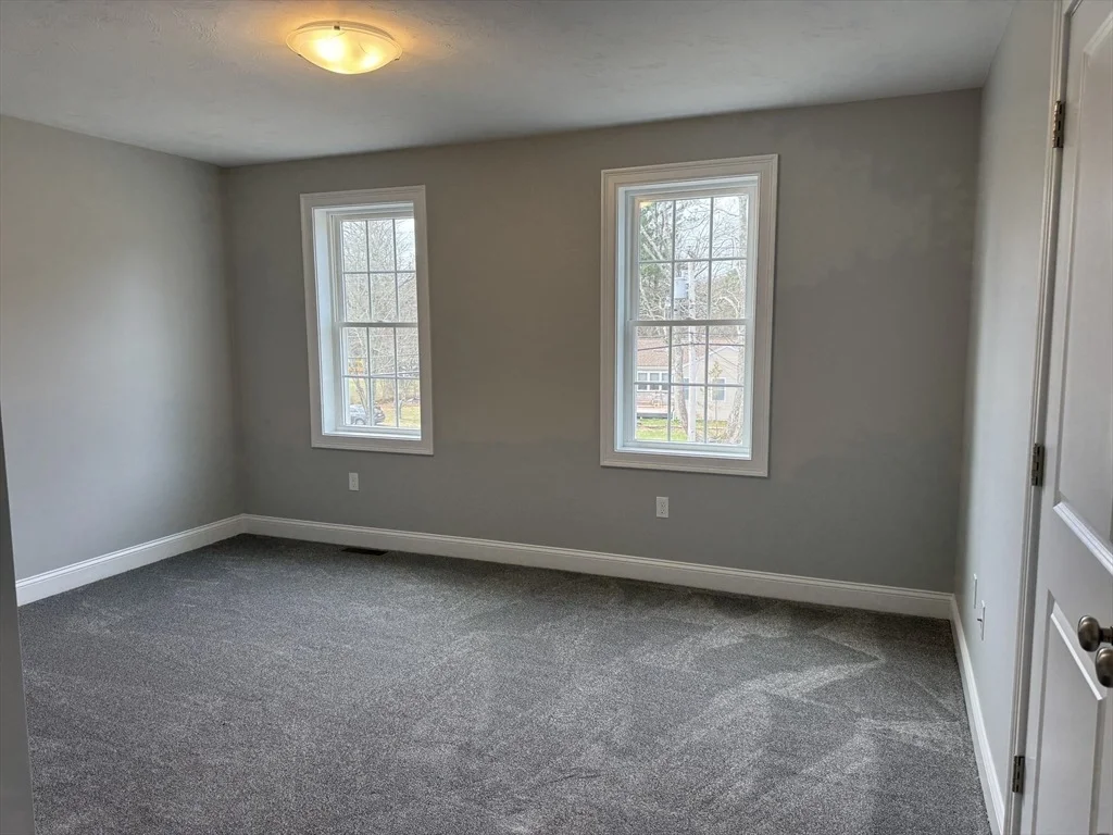 Photo of 27 Range Ave