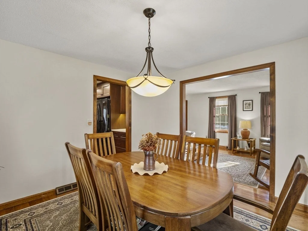Photo of 4 Michaels Dr