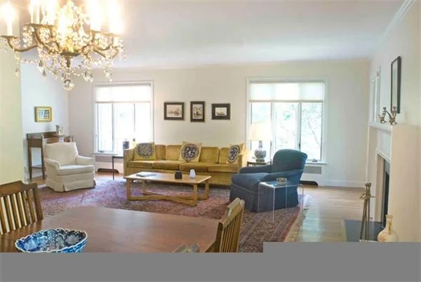 Photo of 80 Bellingham Rd