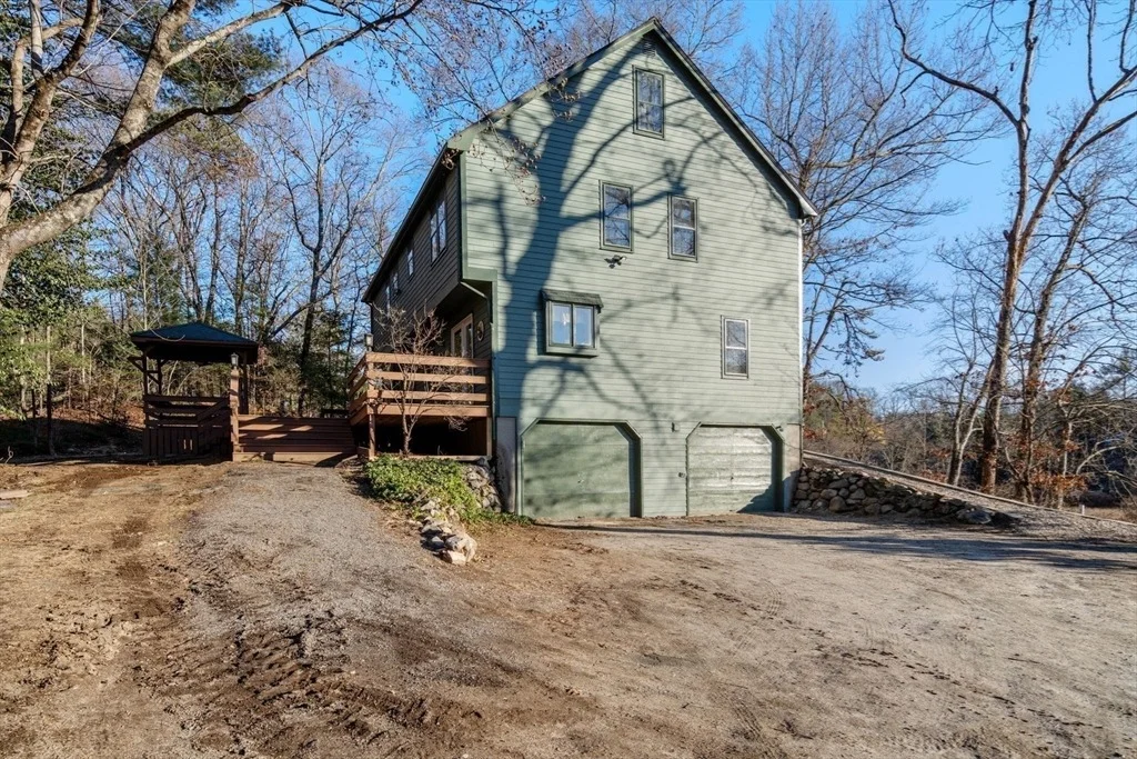 Photo of 85 Desert Brook Rd.