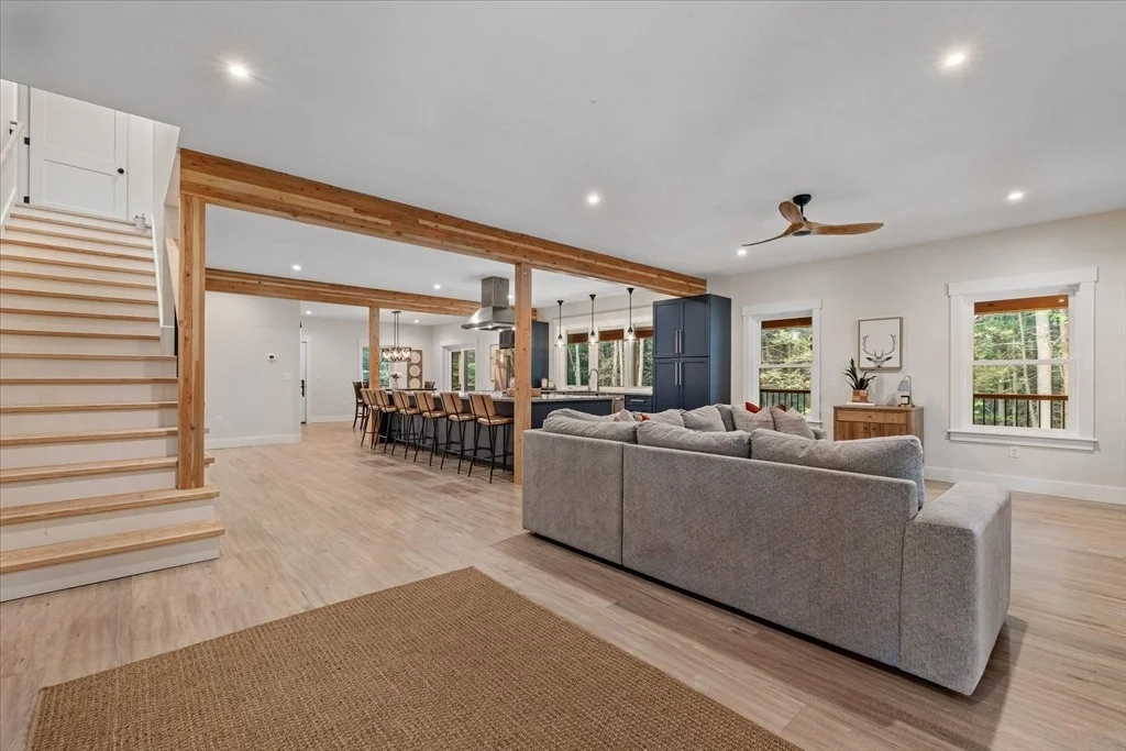 Photo of 50 Hillside Dr