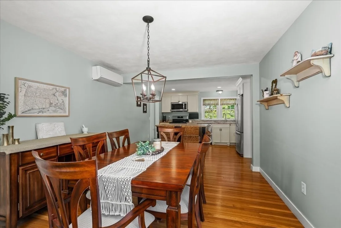Photo of 4 Robertson Rd