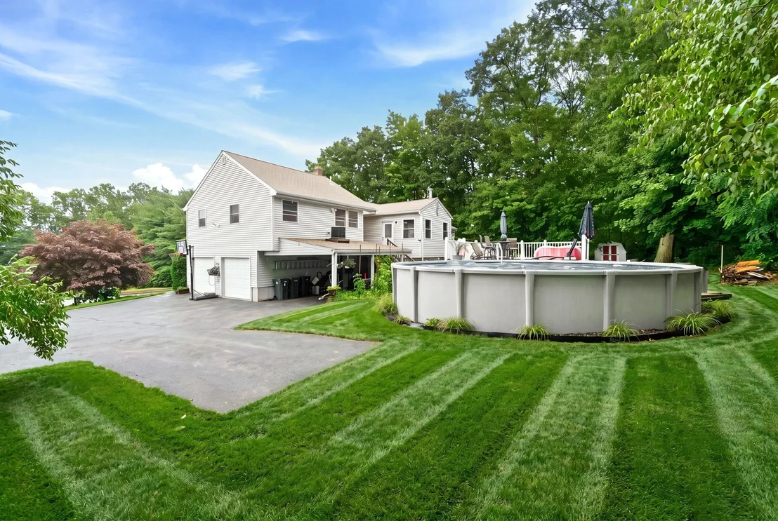 Photo of 100 Spring Water Dr
