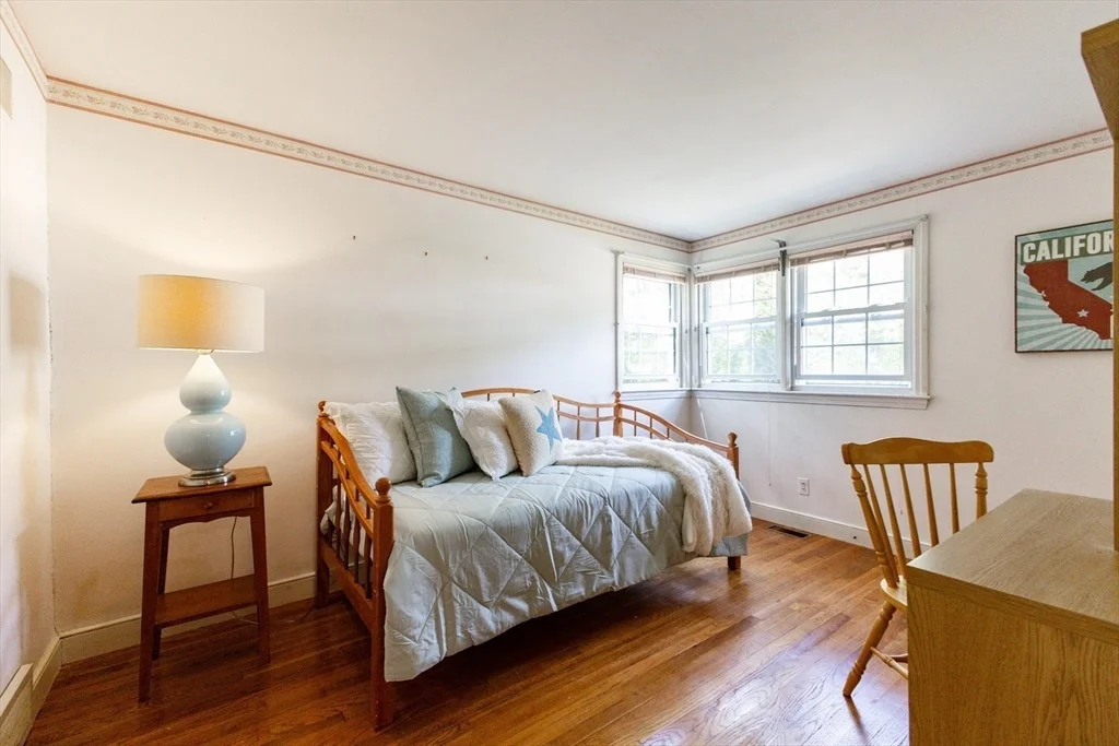 Photo of 48 Fenelon Road