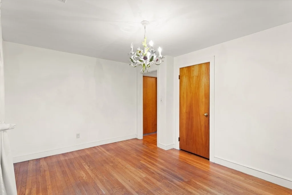 Photo of 30 Kingdom Terrace
