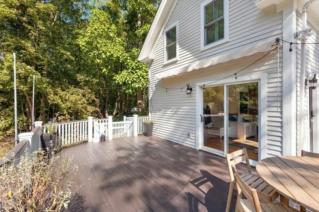 Photo of 137 Fort Hill St