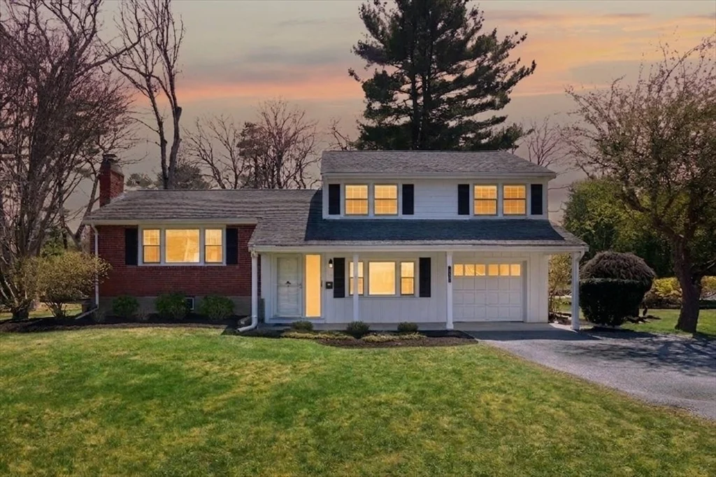 Photo of 137 Robert Rd