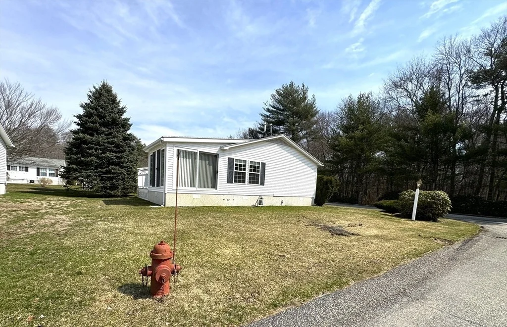 Photo of 6 Edgewood Drive