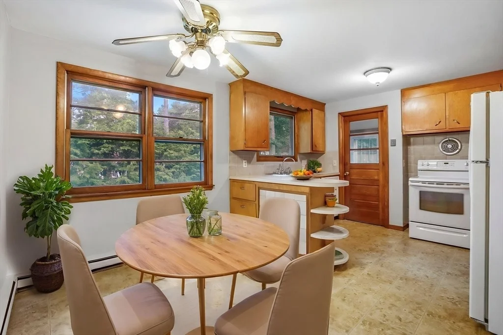 Photo of 185 Gardens Dr