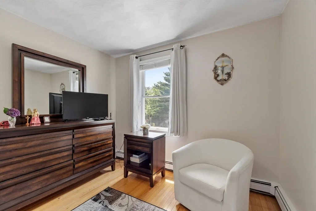 Photo of 33 Highland Avenue