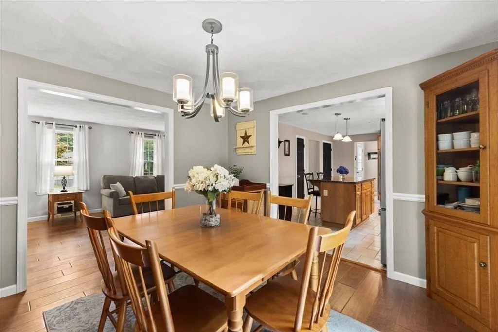 Photo of 7 Strawstone Lane