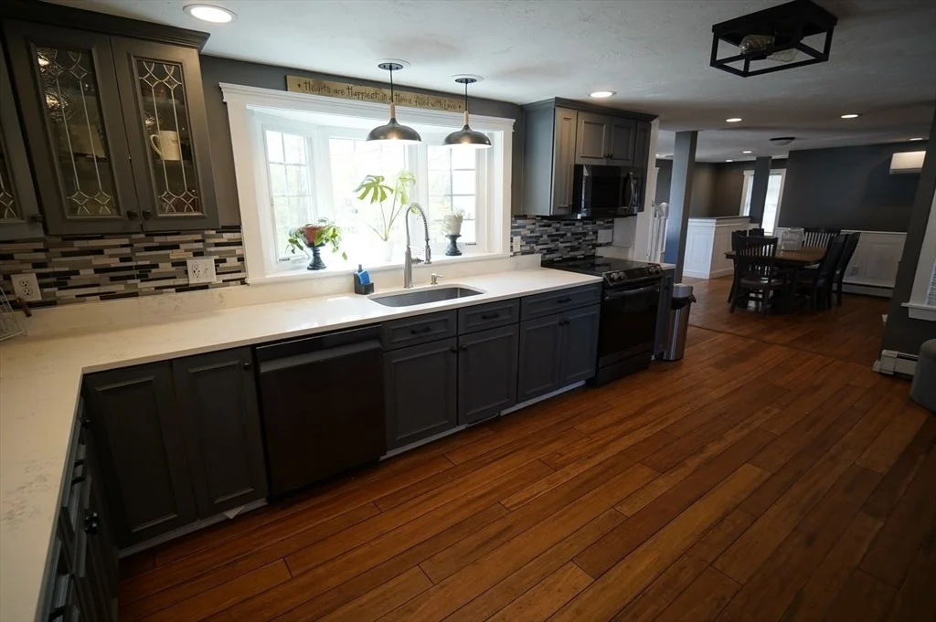 Photo of 25 Cook St