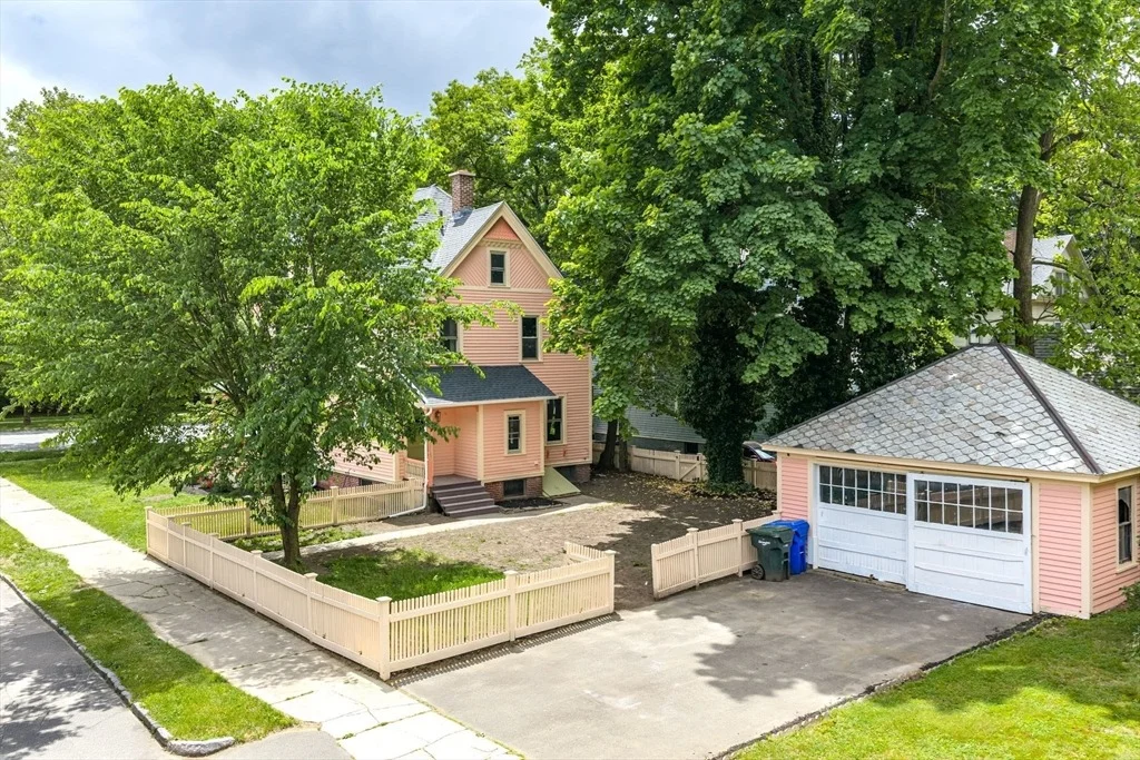 Photo of 238 Sumner Avenue