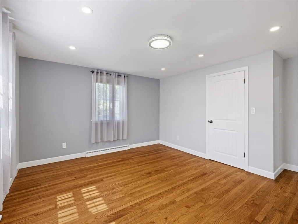 Photo of 7 Fabens St