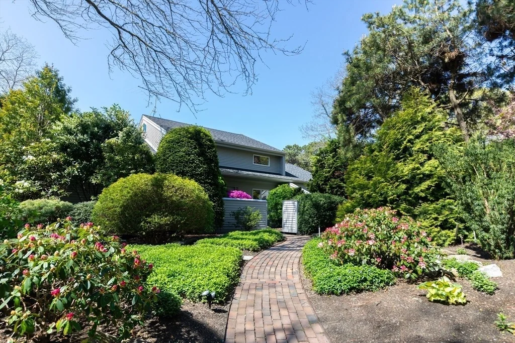 Photo of 15 Hidden Valley Way