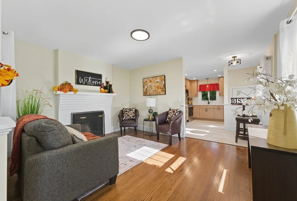 Photo of 636 Amostown Road
