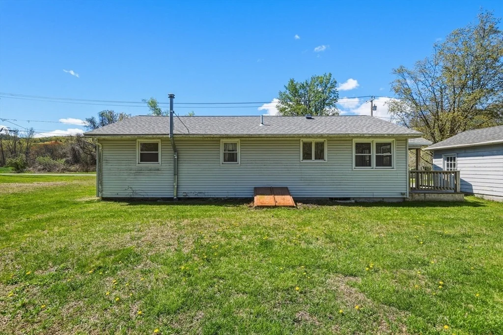 Photo of 282 Bay Rd