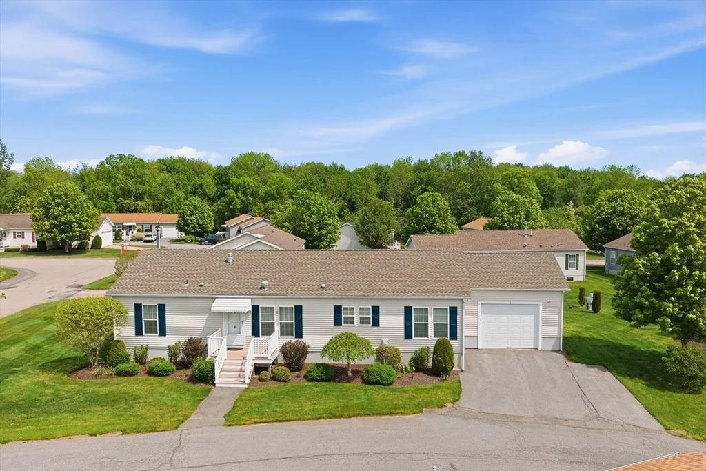 Photo of 4 Fairway Drive