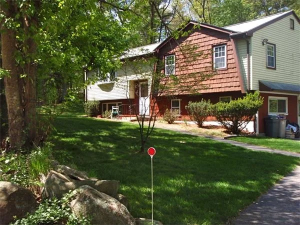 Photo of 11 Pine Street
