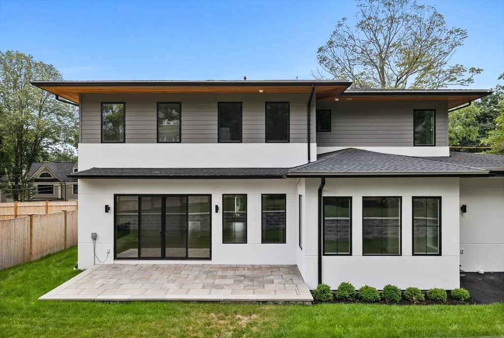 Photo of 185 Tappan Street