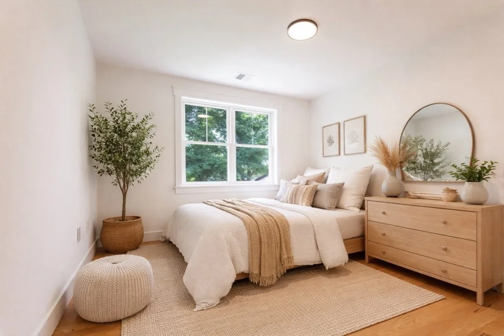 Photo of 15A Bellmore Road
