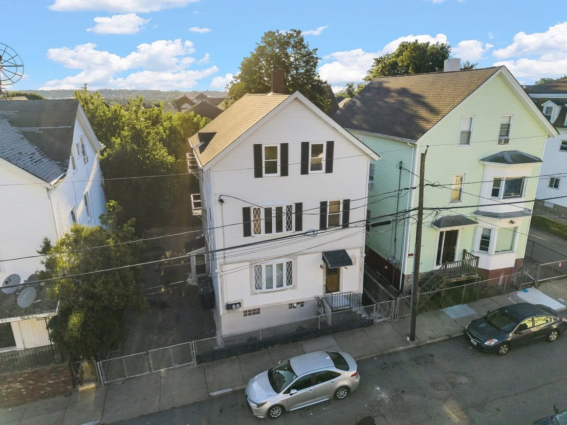 Photo of 650 Third