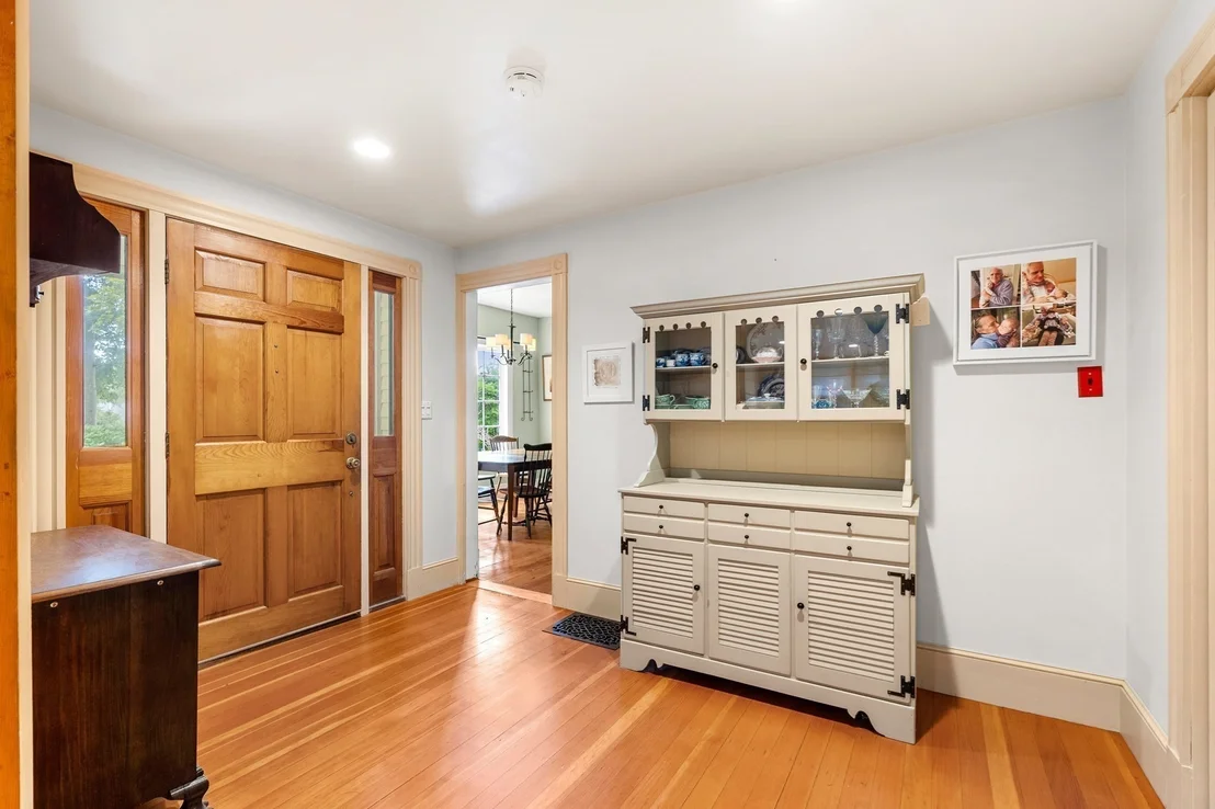 Photo of 360 Nahant Road