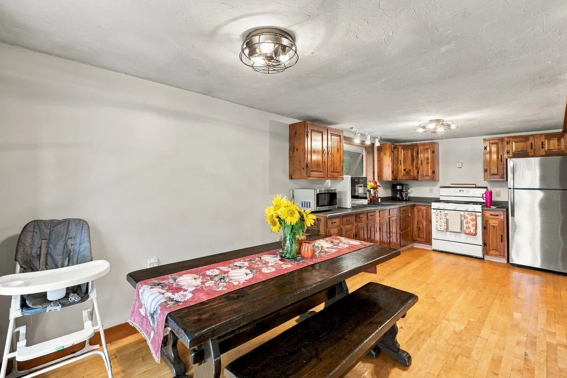 Photo of 39 Lakeview Dr