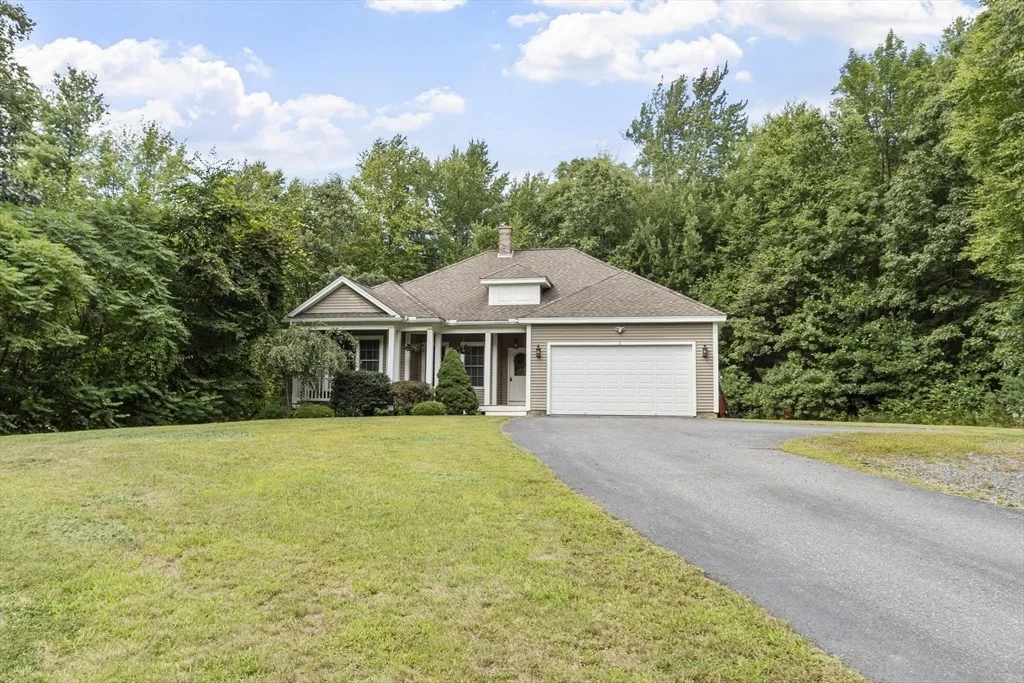 Photo of 6 Pheasant Hill Ln