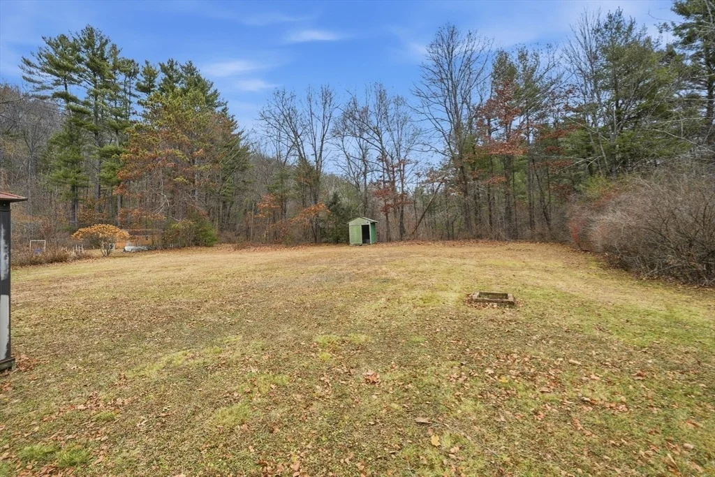 Photo of 8 Metacomet Cir