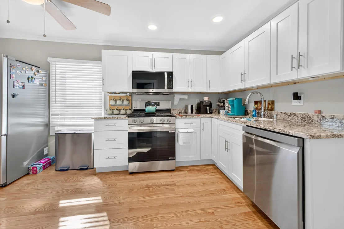 Photo of 46 Brissette Ave