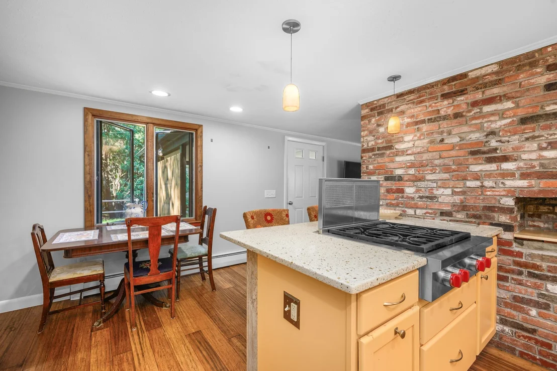 Photo of 62 Hillside Dr