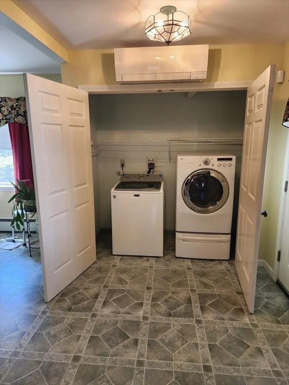Photo of 39 Everett Ave