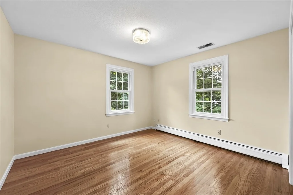 Photo of 52 Coventry Lane