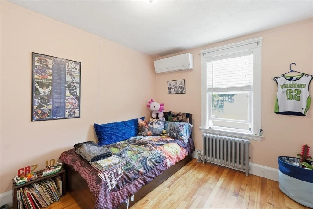 Photo of 161 Boyd St