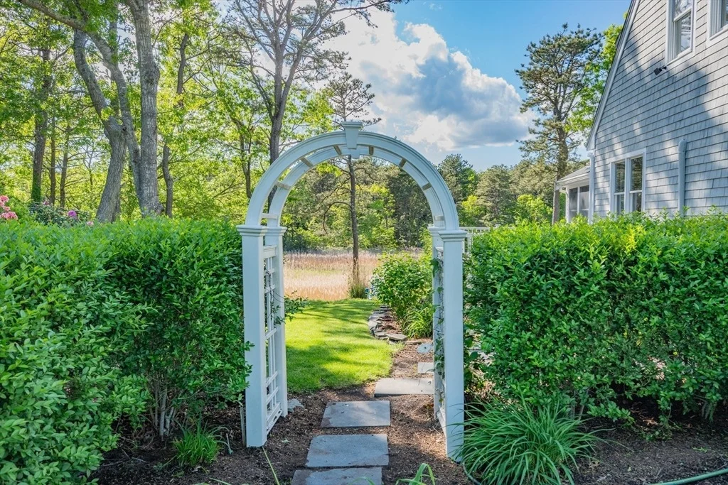 Photo of 35 Bayshore Dr
