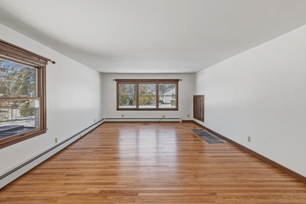 Photo of 4 22nd St