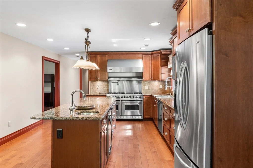 Photo of 86 Mowry St