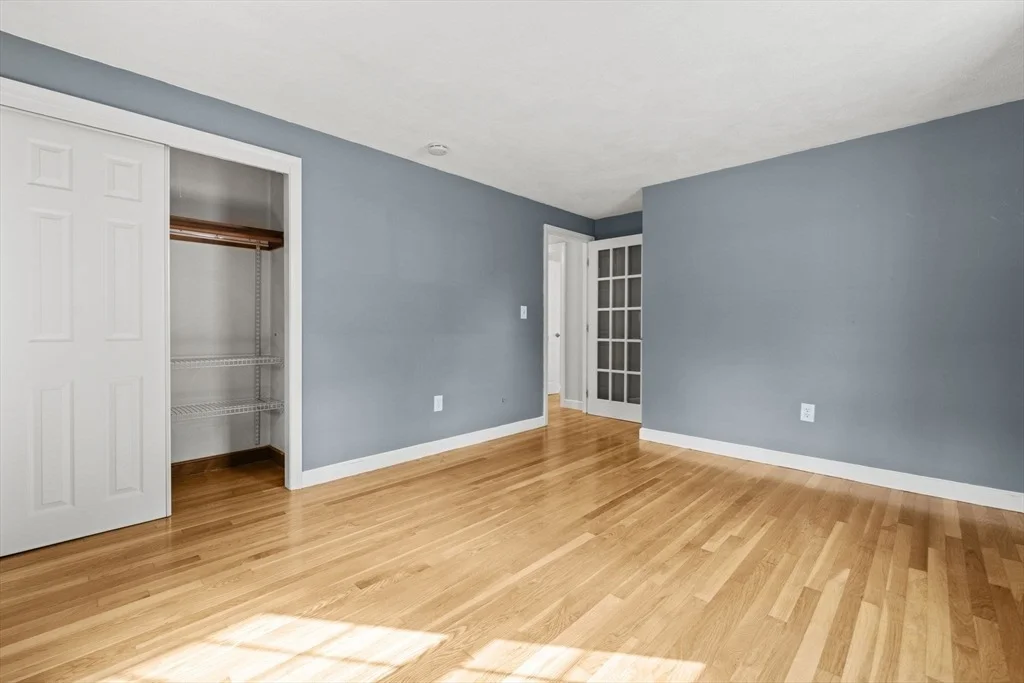 Photo of 5 Ivanhoe Dr.